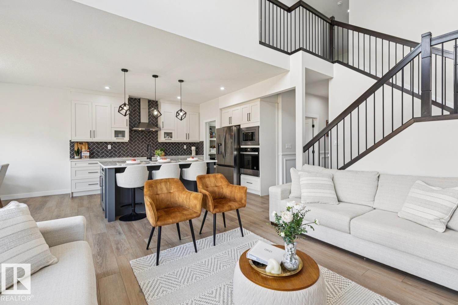 Property Photo: 1622 Enright Way NW AB T6M 0Z3