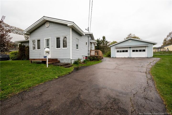 Property Photo:  5712 King Street  NB E4H 4B2 