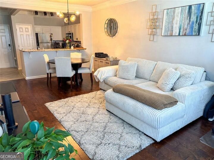 Property Photo:  1850 Cotillion Drive 2102  GA 30338 