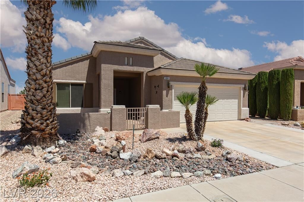 Property Photo: 1814 Tiger Creek Avenue NV 89012