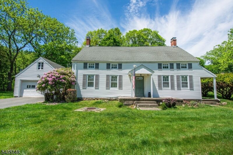 Property Photo: 34 Unneberg Ave NJ 07876