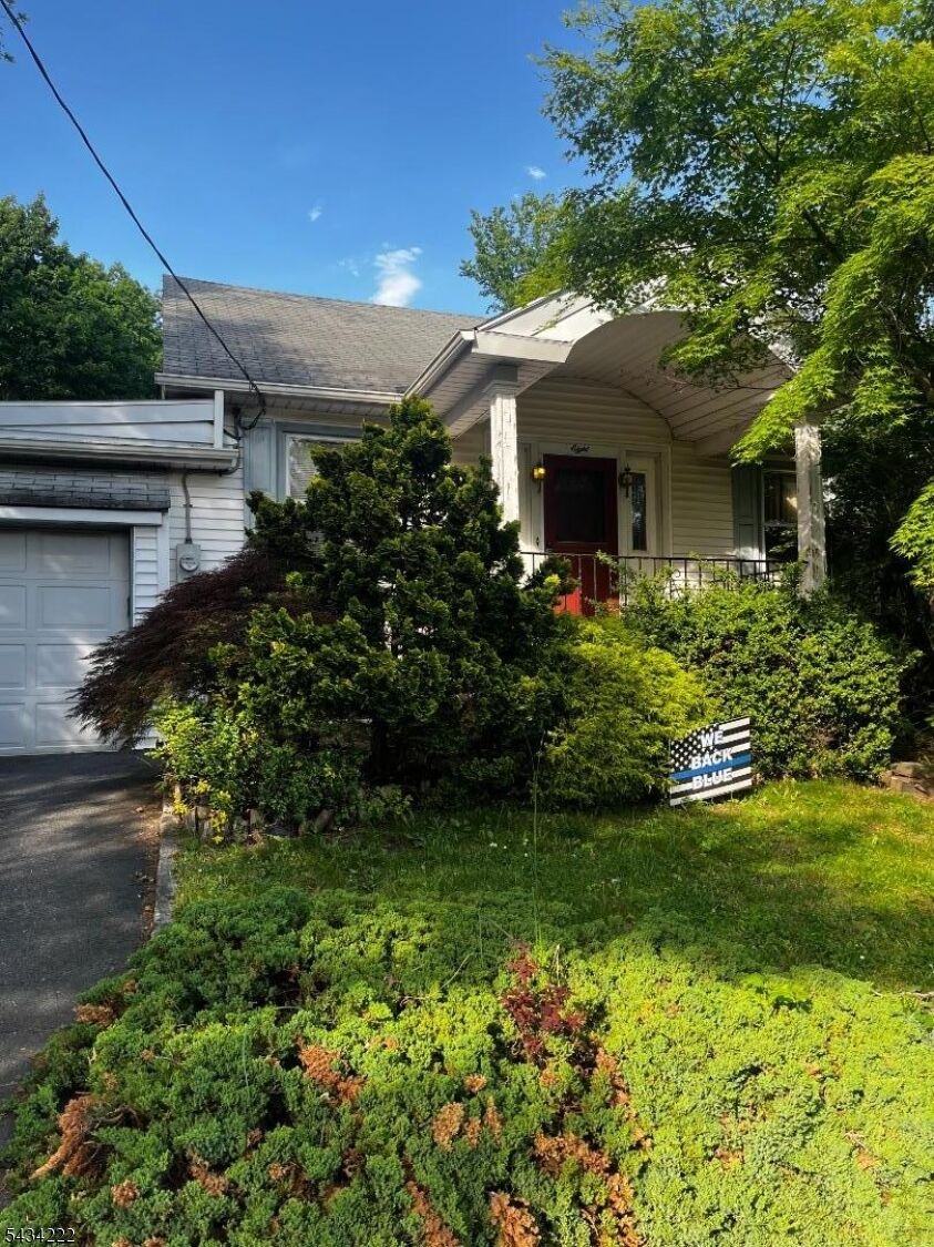 Property Photo: 8 Beach Rd NJ 07044