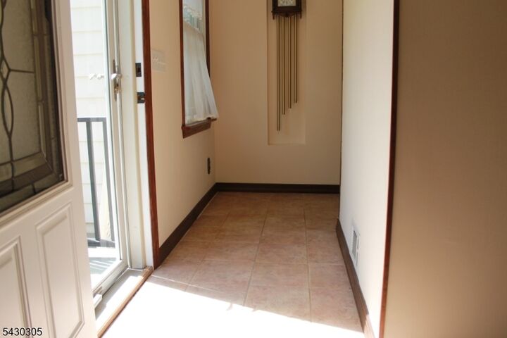 Property Photo:  59 Molly Stark Dr  NJ 07960 