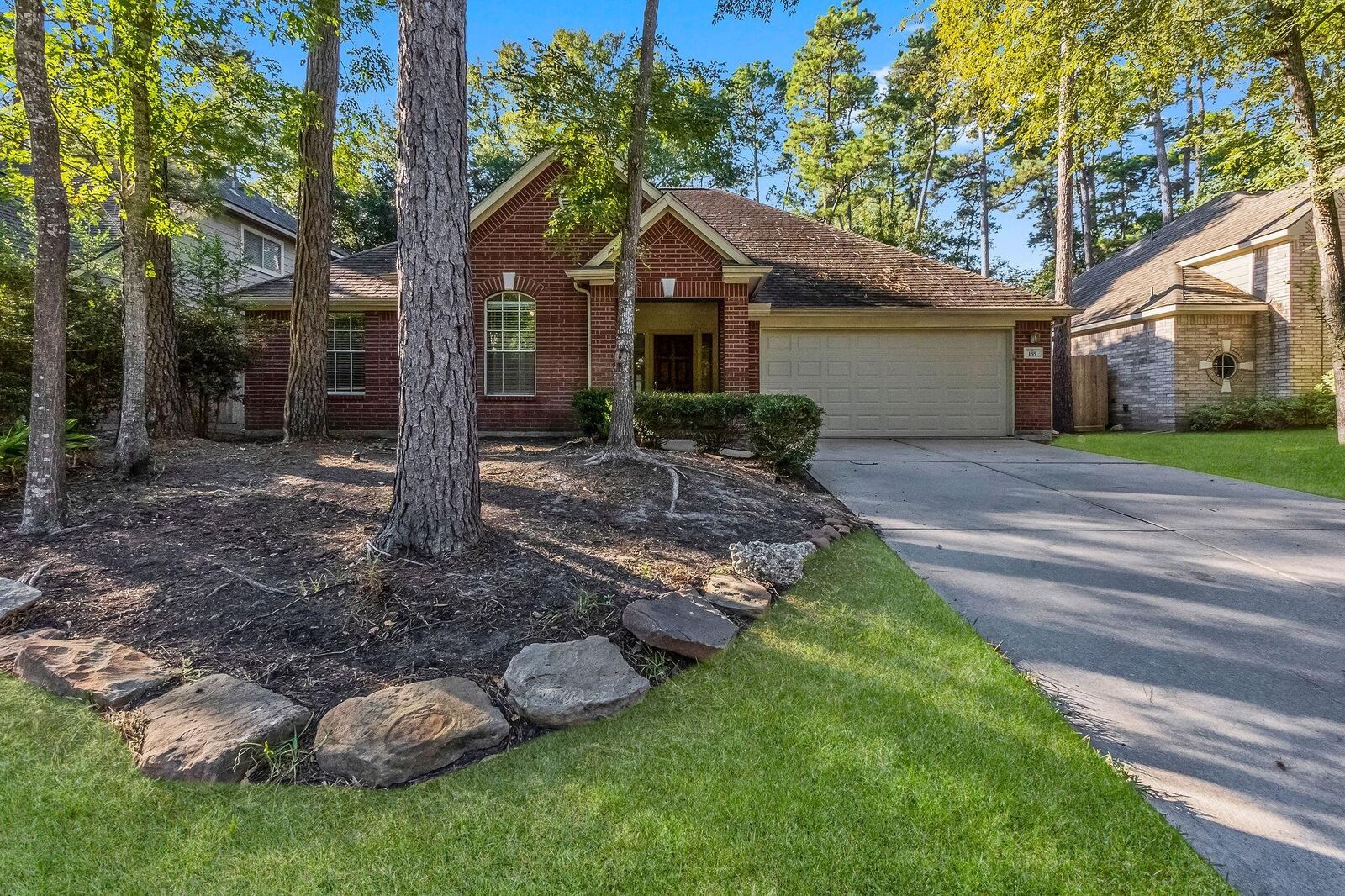 Property Photo: 155 N Wimberly Way TX 77385