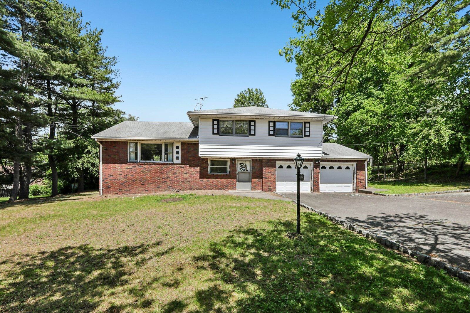 Property Photo:  1355 Ratzer Rd  NJ 07470 