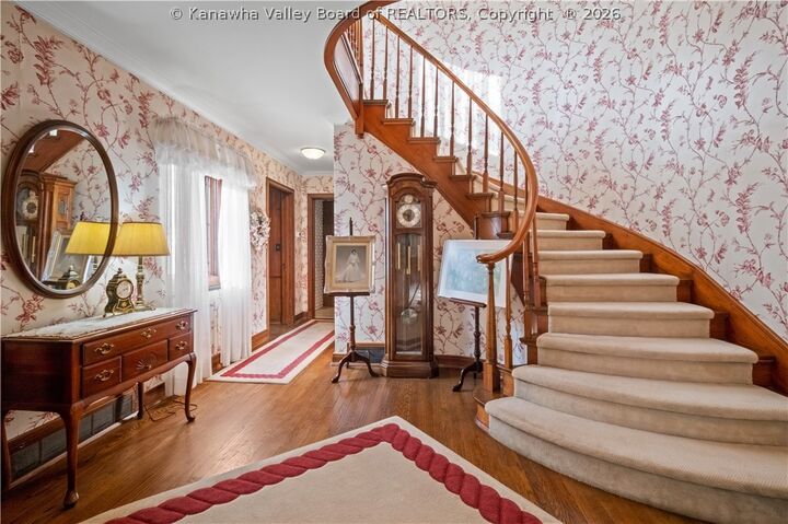 Property Photo:  1 Barnes Place  WV 25314 