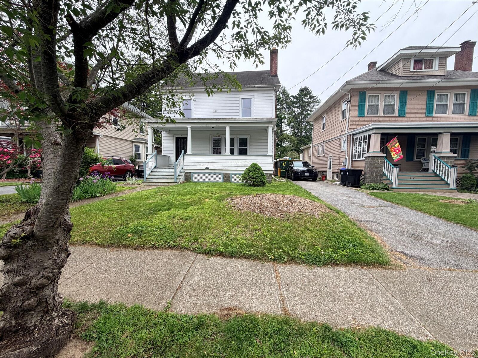 Property Photo:  21 Parkwood Boulevard  NY 12603 