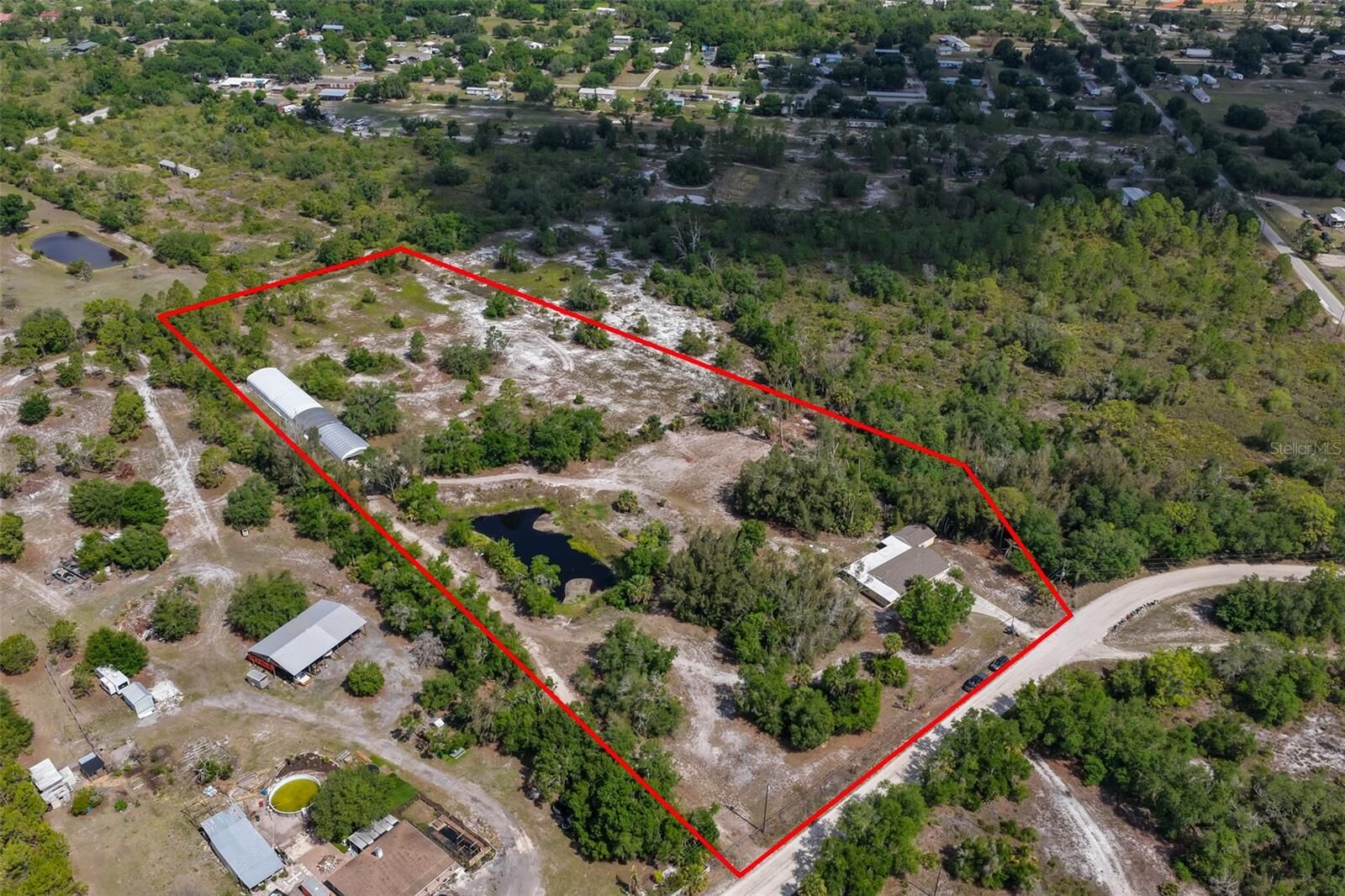 Property Photo: 14451 Highland Road FL 33598