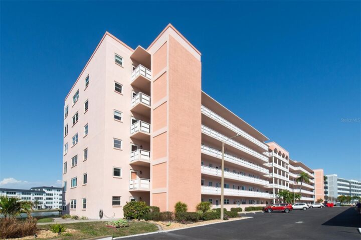 Property Photo:  6025 Shore Boulevard S 405  FL 33707 