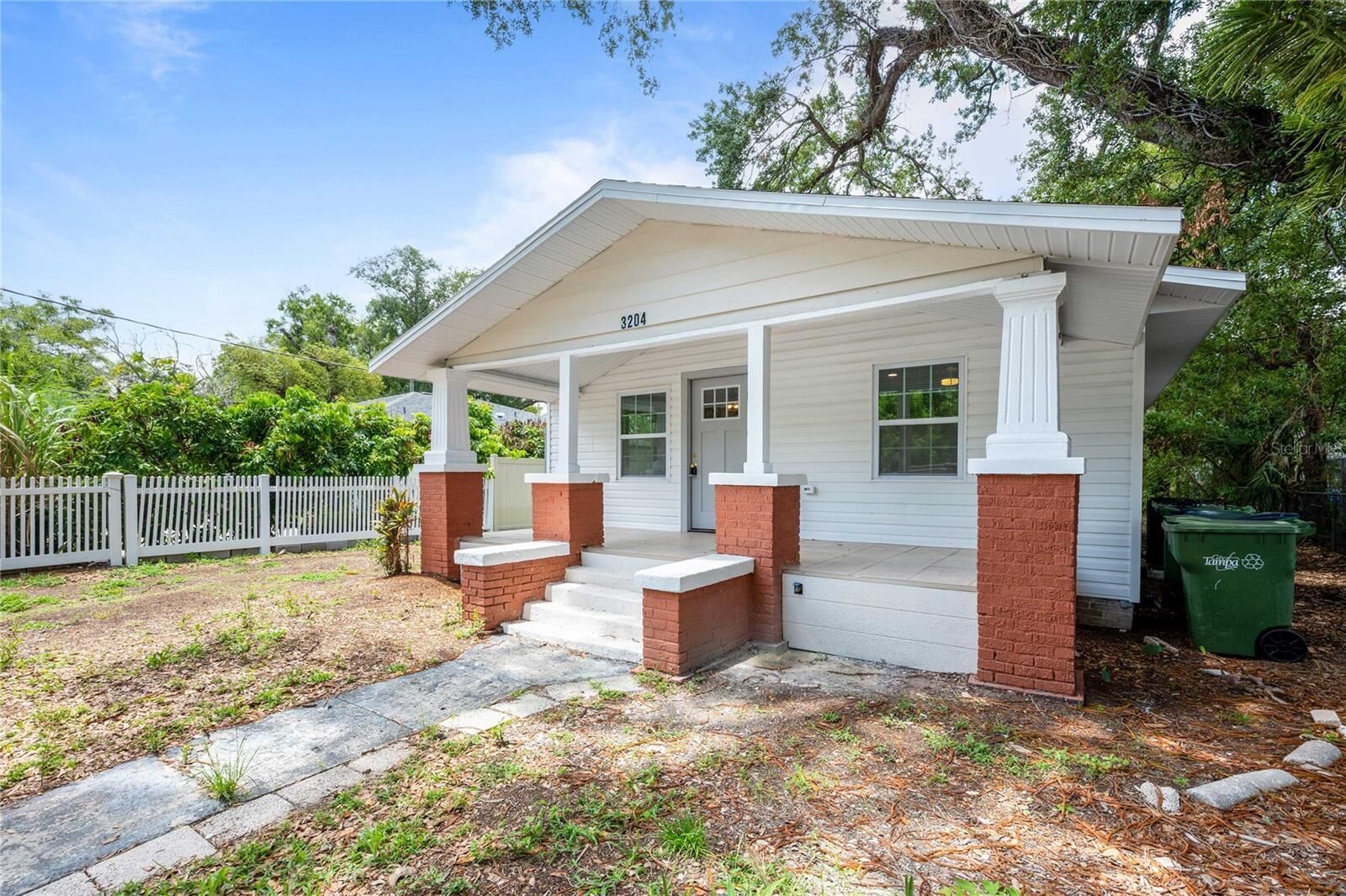 Property Photo:  3204 E 23rd Avenue  FL 33605 