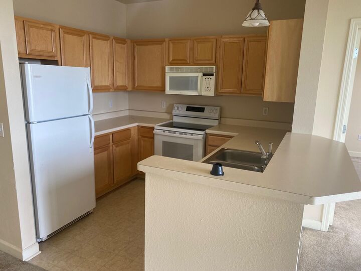 Property Photo:  4110 S Lake Dr  WI 53235 