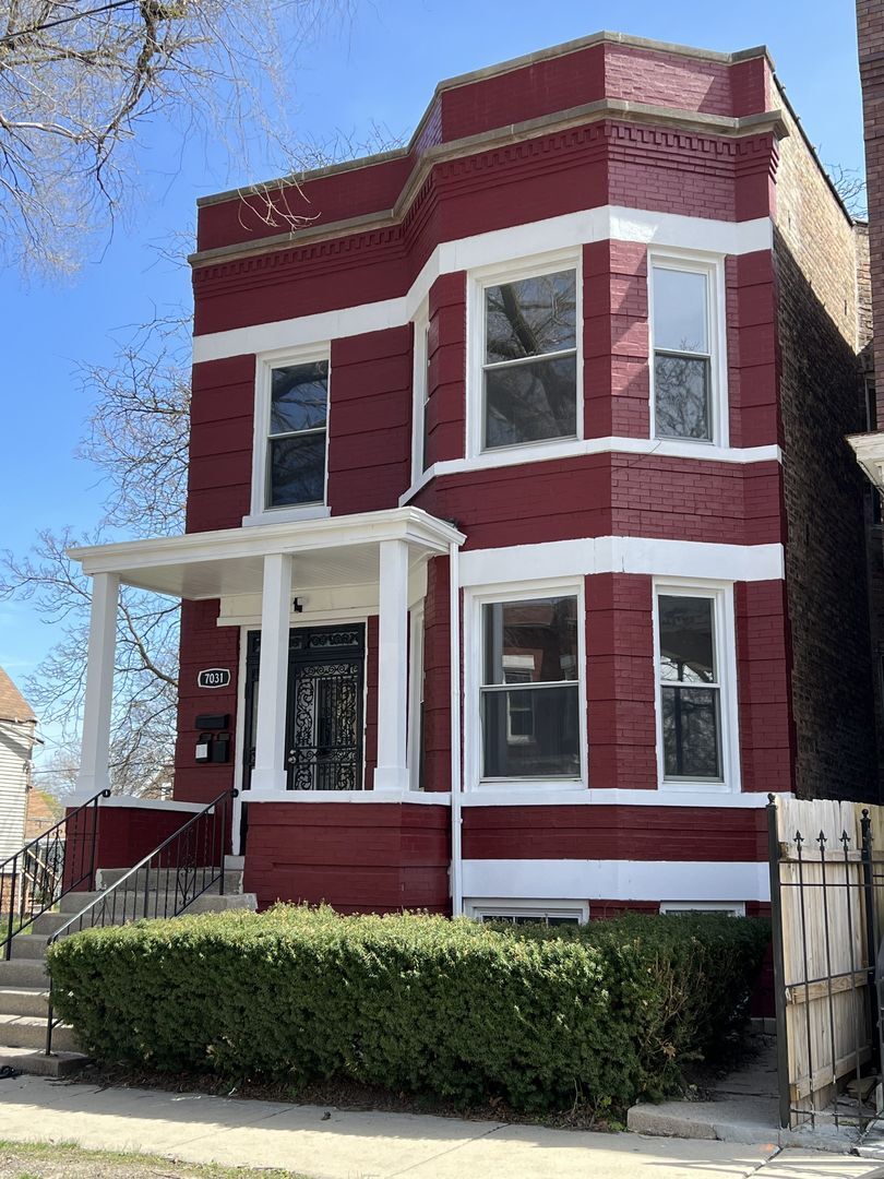 Property Photo:  7031 S Laflin Street 1  IL 60636 