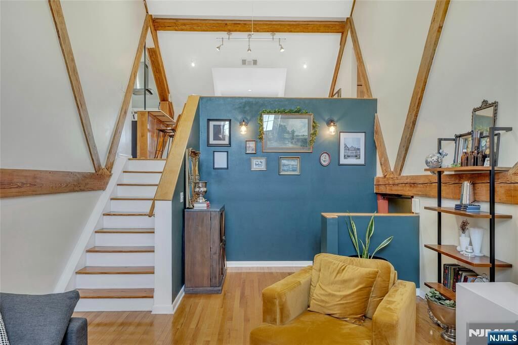 Property Photo:  491 Valley Street 15  NJ 07050 