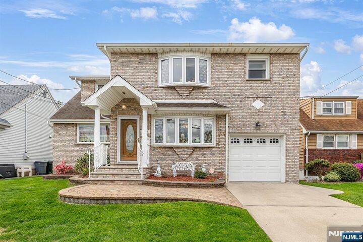 Property Photo:  347 Mansfield Avenue  NJ 07094 