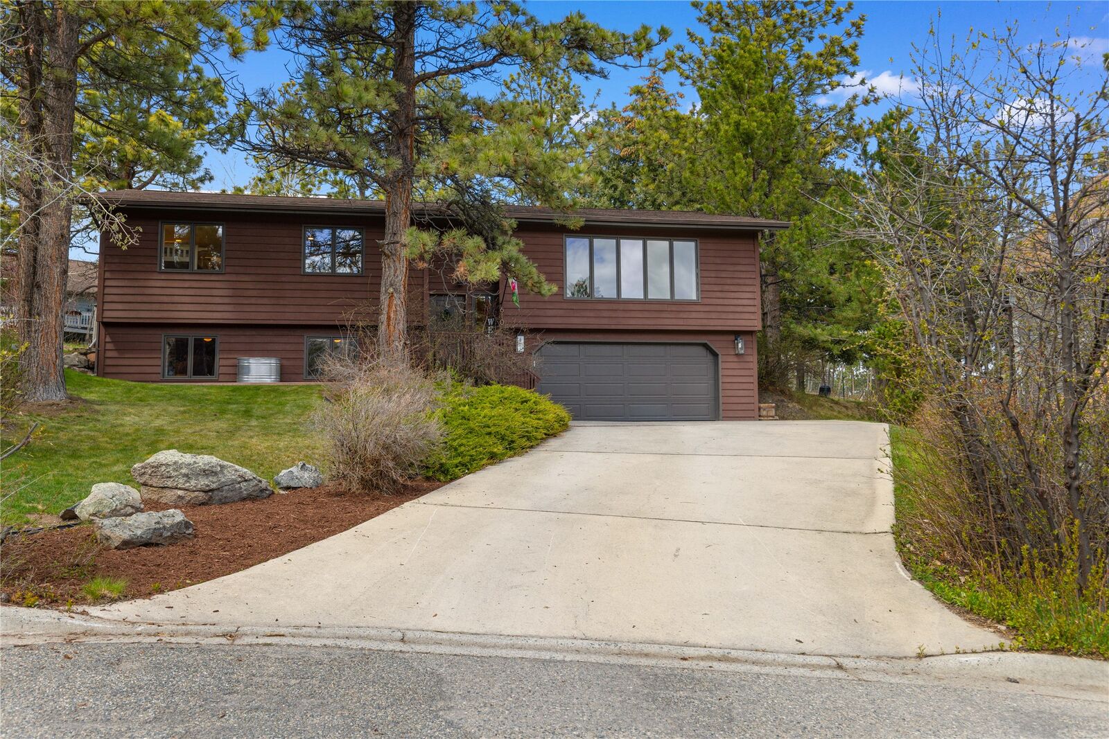 Property Photo:  610 Wintergreen Court  MT 59601 