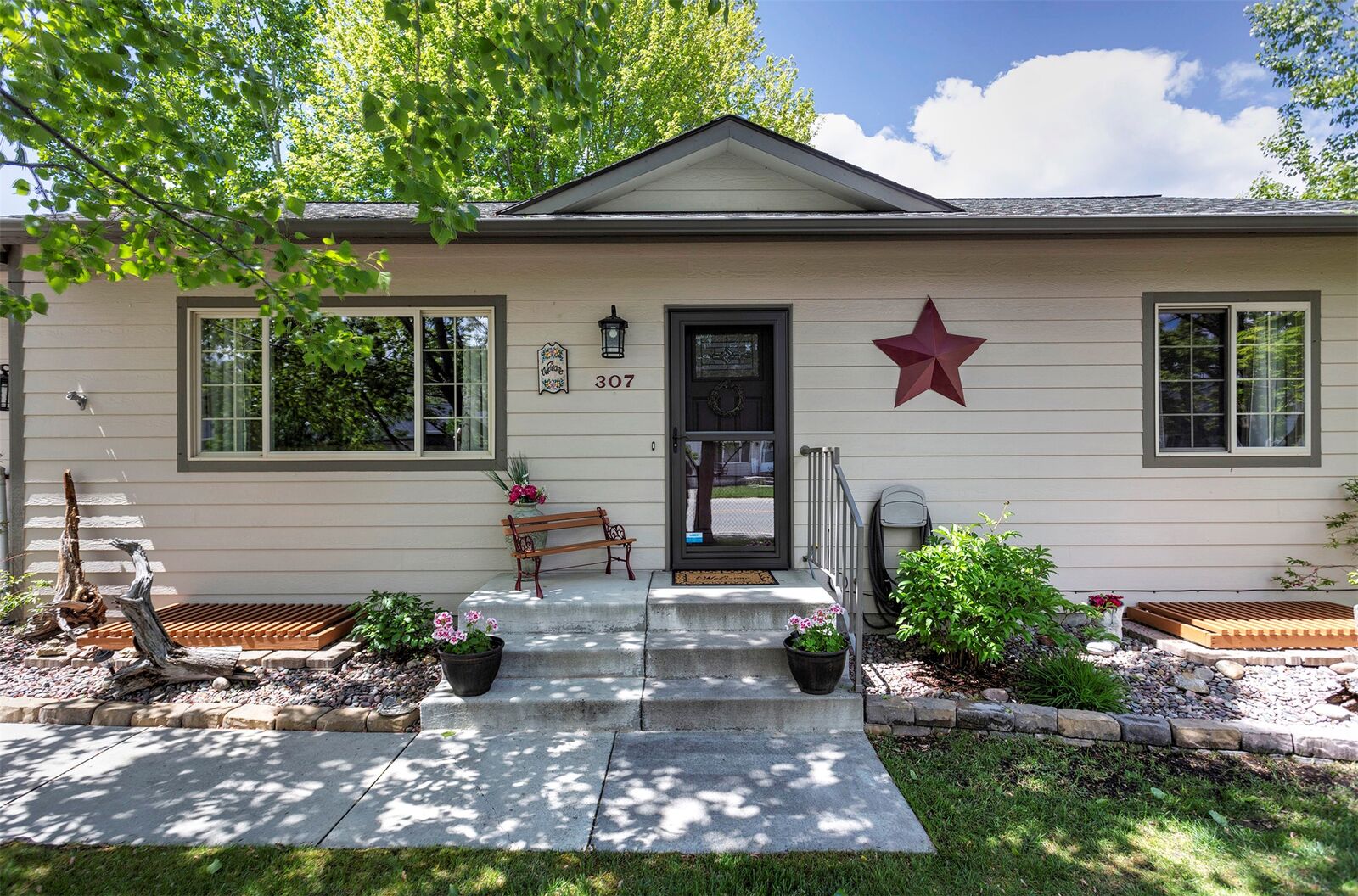 Property Photo:  307 Lake Side Drive  MT 59847 