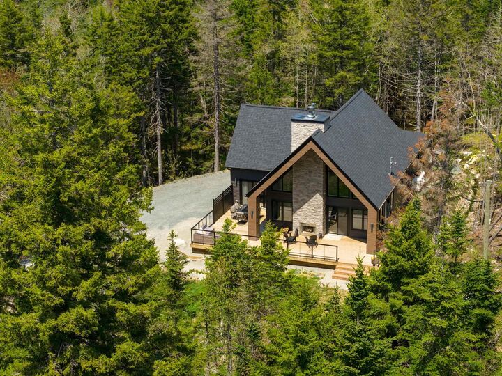Property Photo: 169 Paces Lake Drive NS B0J 2L0