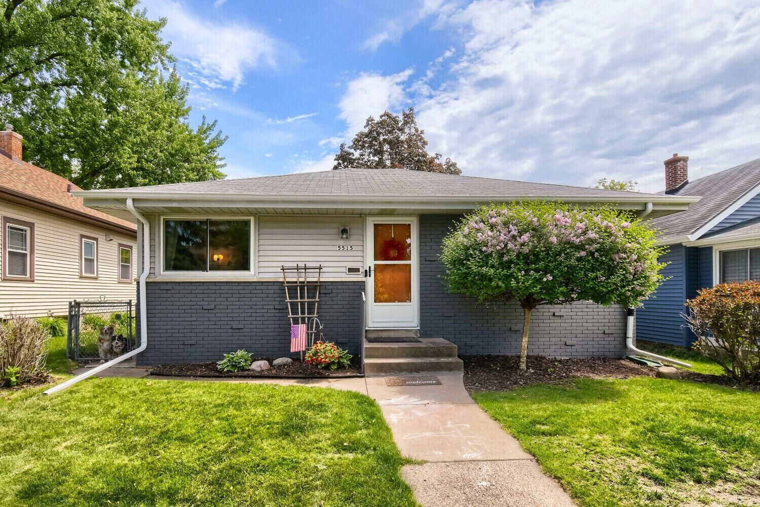 Property Photo:  5515 44th Avenue S  MN 55417 