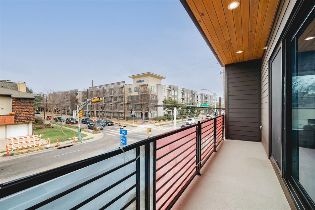 Property Photo: 3053 Wycliff Avenue 204 TX 75219