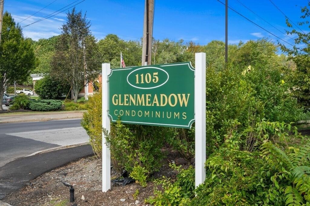 Property Photo: 1105 Lexington Street 8-4 MA 02452