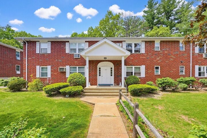 Property Photo:  108 Litchfield Pines Drive A  MA 01453 