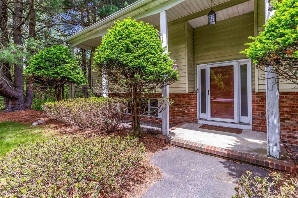 Property Photo:  15 Conestoga Rd  MA 02421 