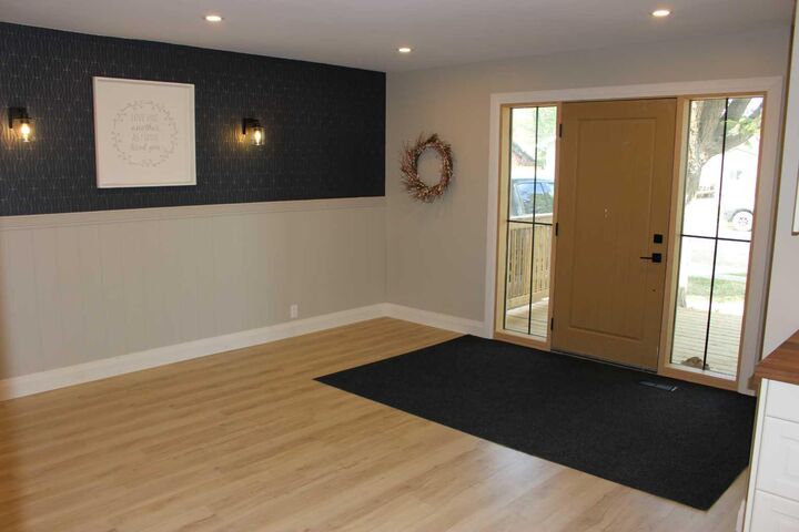 Property Photo: 120 5 Street AB T0K 1V0