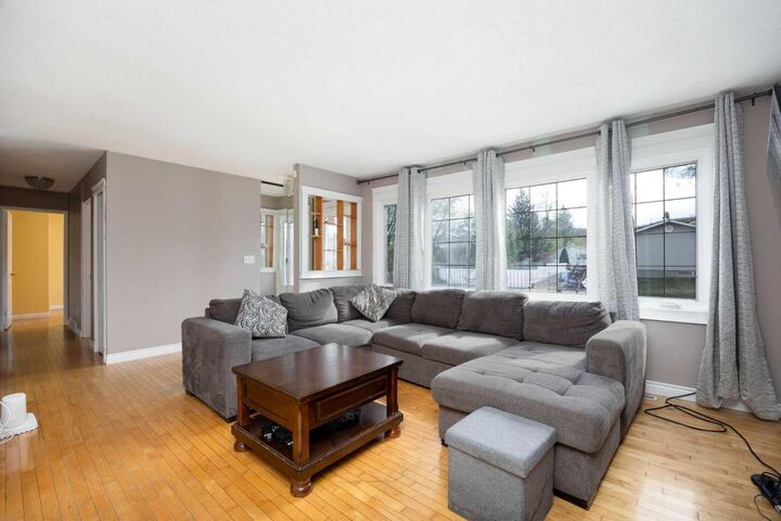 Property Photo: 34 Biggs Avenue AB T9H 1M1