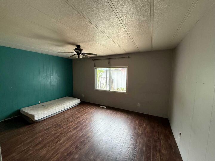 Property Photo: 5410 51 Street AB T0H 0E0