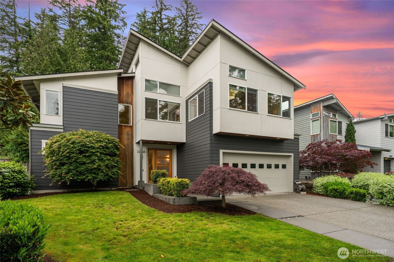 Property Photo:  22326  2nd Place SE  WA 98021 