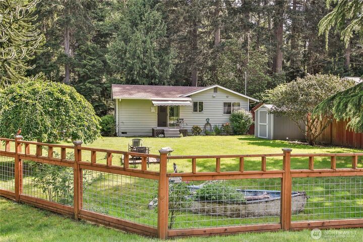 Property Photo: 6311 Pineridge Lane WA 98236
