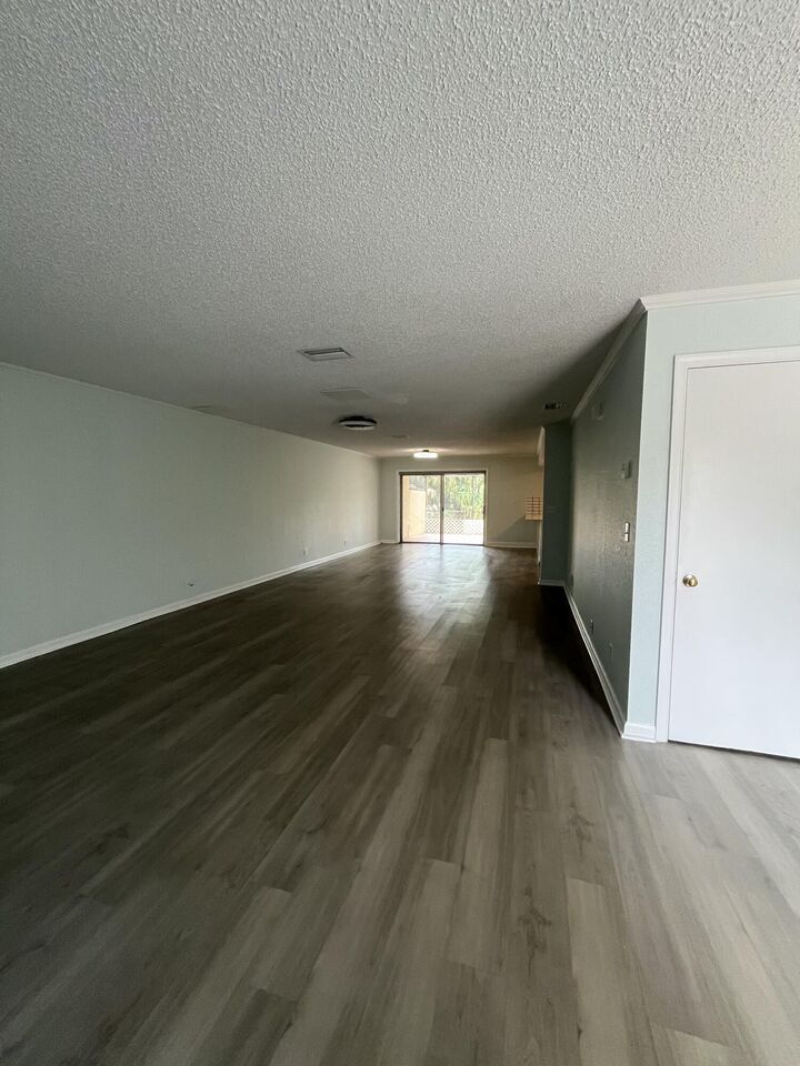 Property Photo:  4305 Coral Springs Drive 2H  FL 33065 