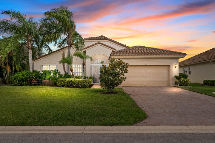 Property Photo:  524 NW Blue Lake Drive  FL 34986 