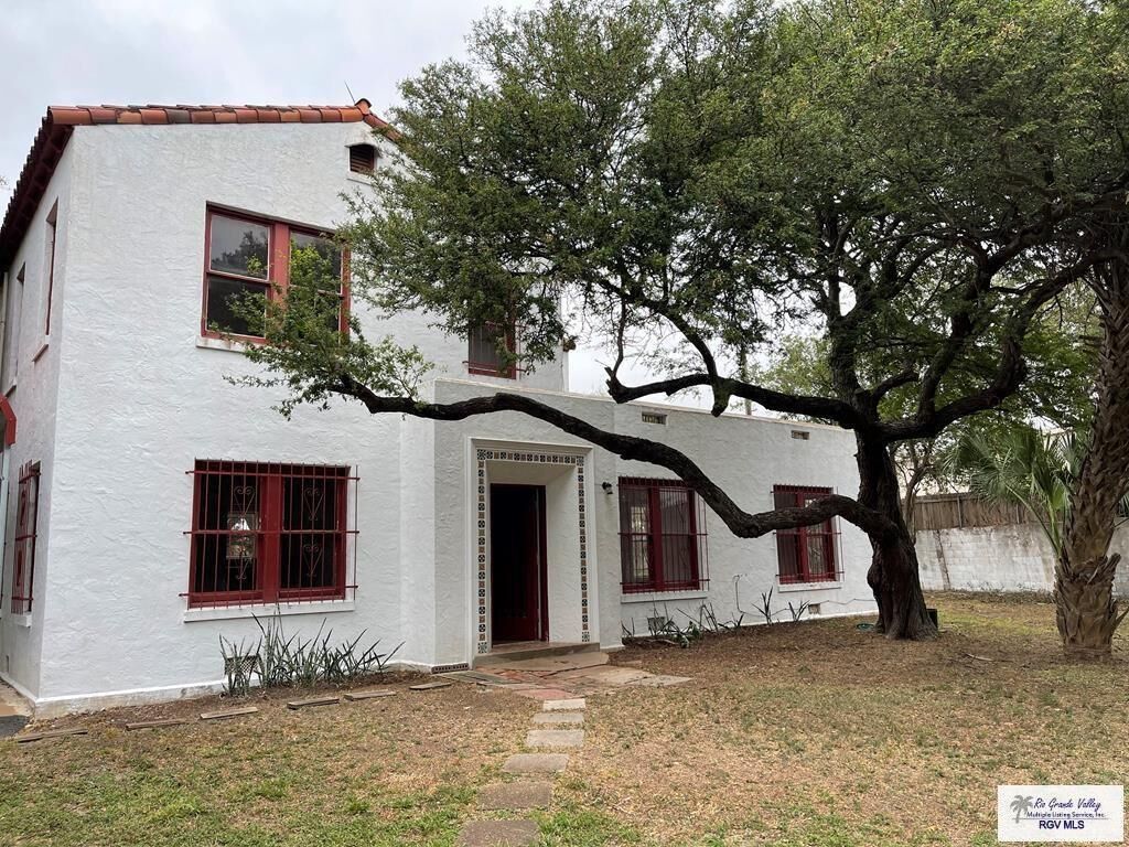 Property Photo: 901 Lakeside Blvd. TX 78520