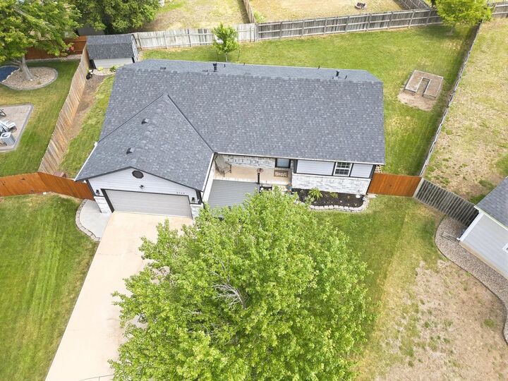 Property Photo: 5714 W 41st Cir S KS 67215