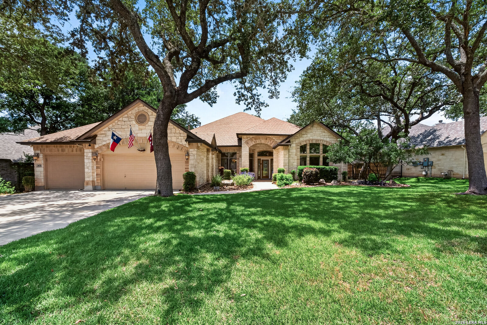 Property Photo: 14006 French Park TX 78023