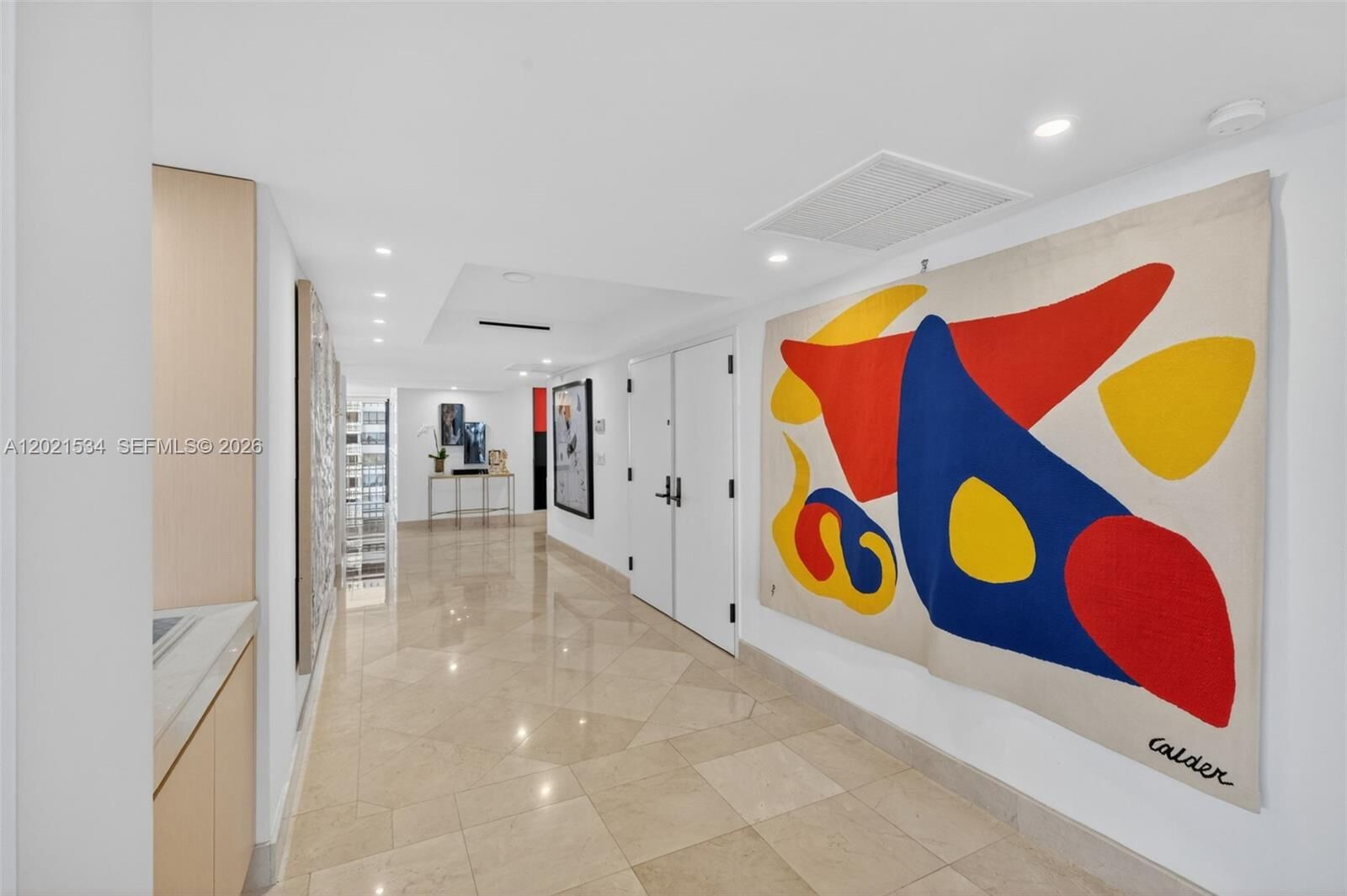 Property Photo:  2 Grove Isle Dr B801-802  FL 33133 