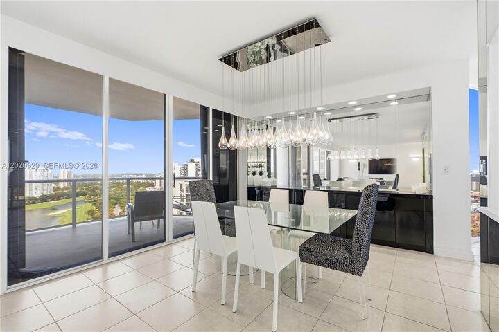 Property Photo:  20281 E Country Club Dr 2101  FL 33180 
