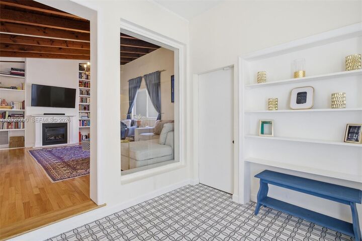 Property Photo: 434 NE 77th St FL 33138