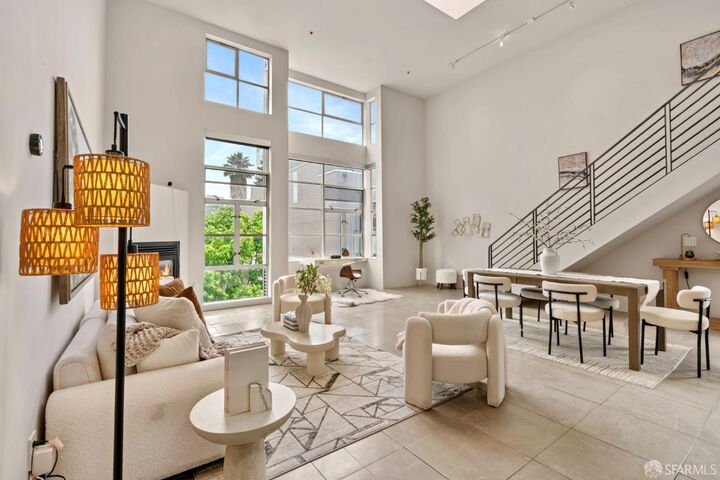 Property Photo: 281 Clara Street 6 CA 94114