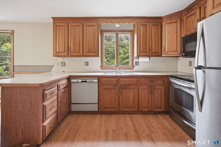 Property Photo:  141 Hebron Road  CT 06043 