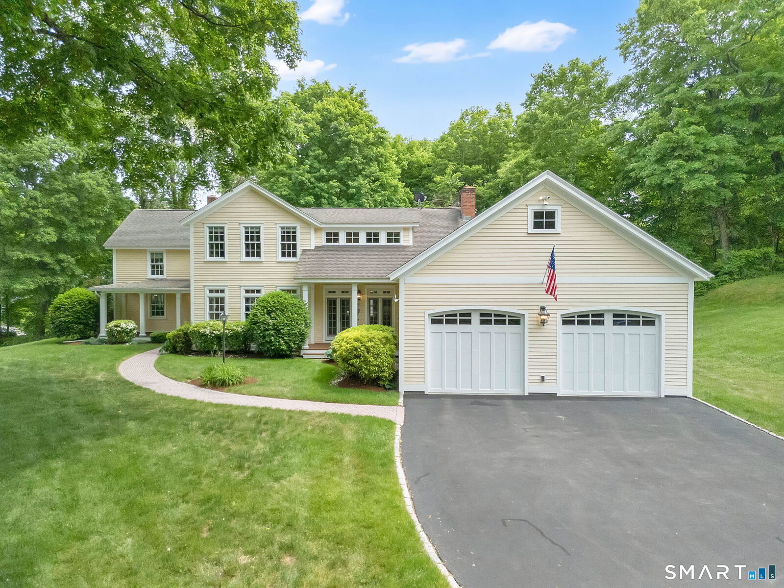 Property Photo:  55 Middle Haddam Road  CT 06456 