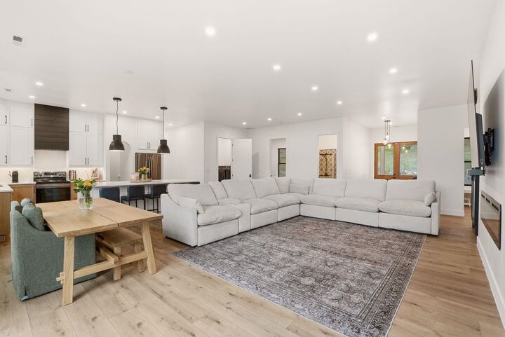 Property Photo: 16107 N Austin Rd WA 99208