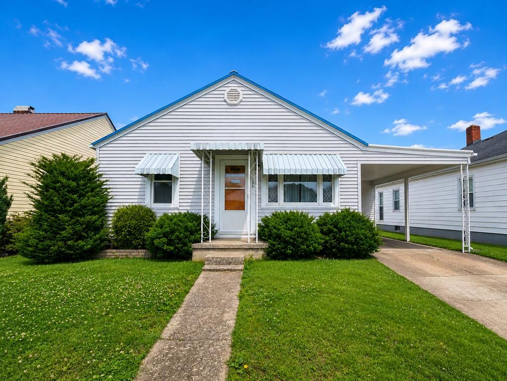 Property Photo:  108 Kineon Drive  OH 45631 