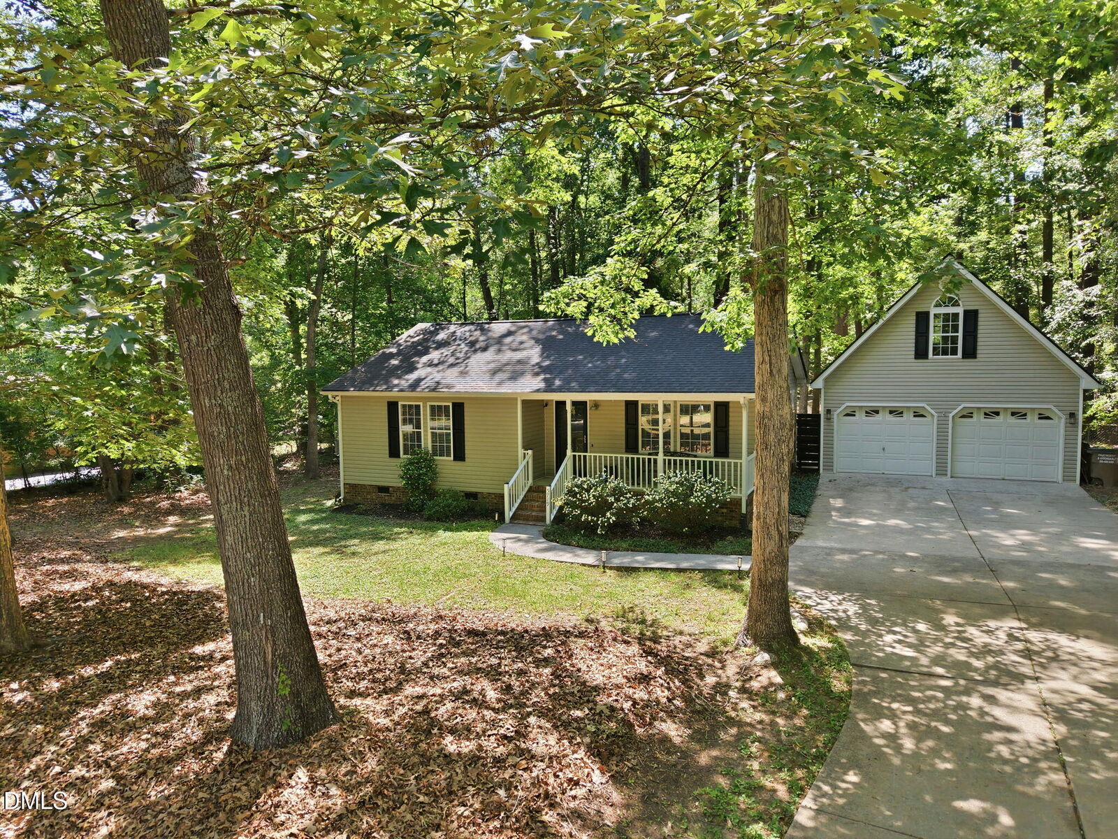 Property Photo: 5719 Greenbay Drive NC 27712
