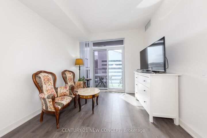 Property Photo: 4955 Yonge Street 2712 ON M2N 0L8
