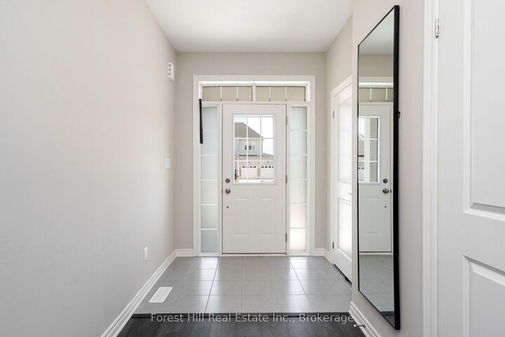 Property Photo: 281 Springfield Crescent ON L0M 1S0