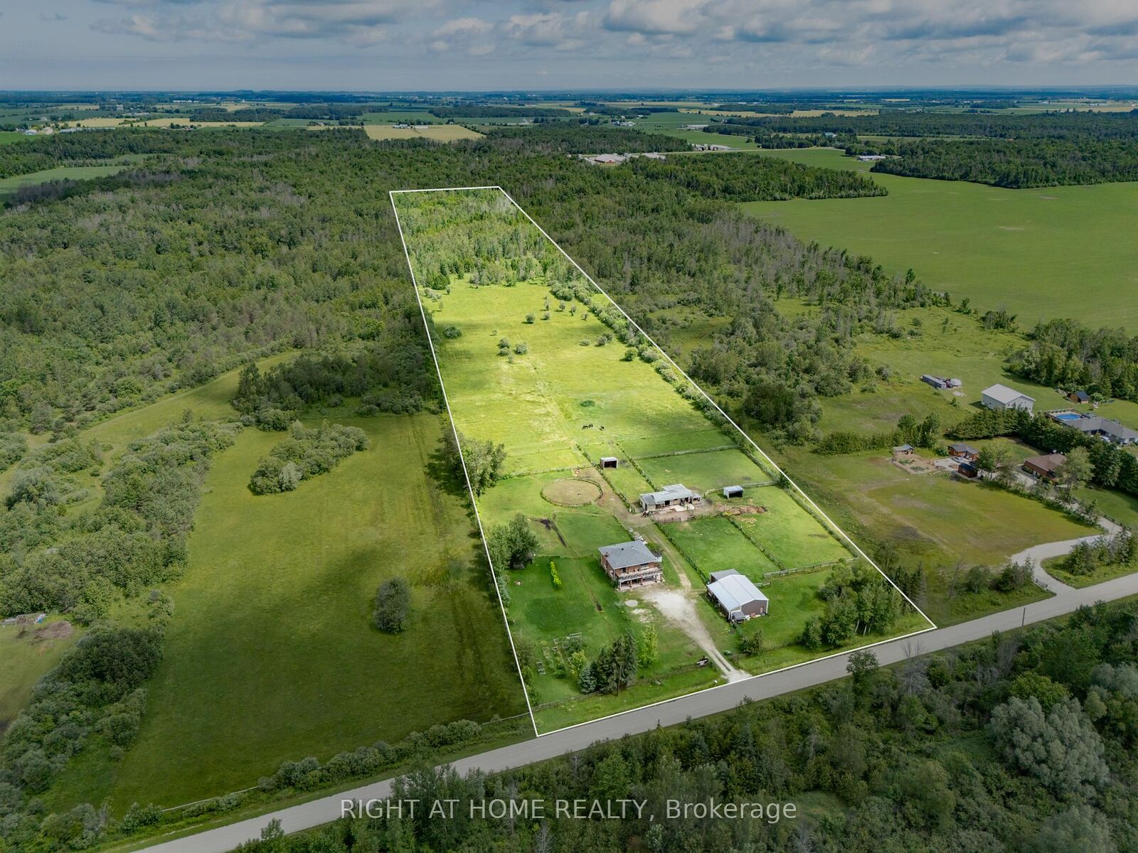 Property Photo:  5896 Sunnidale Concession 5 Road  ON L0M 1N0 