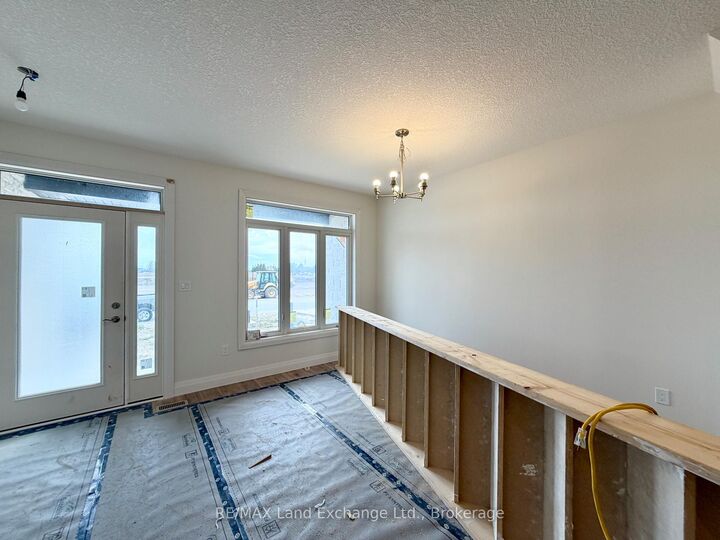 Property Photo: 447 Ivings Drive ON N0H 2C1