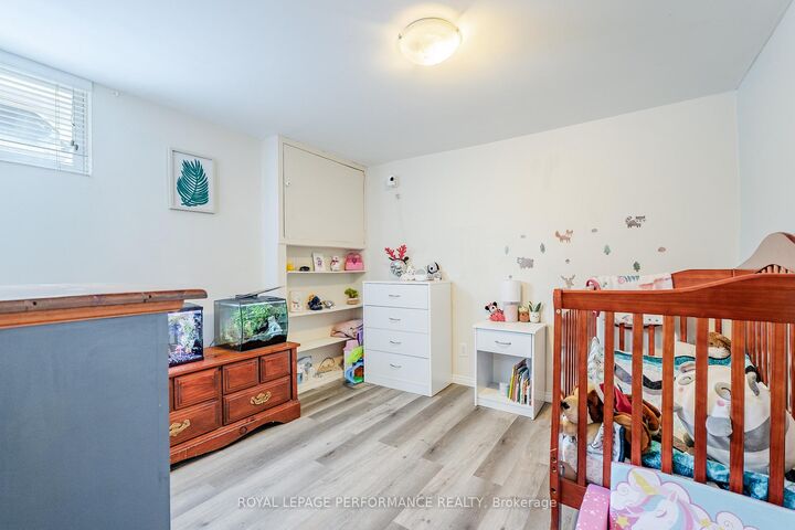 3301 Ross Avenue — photo 1